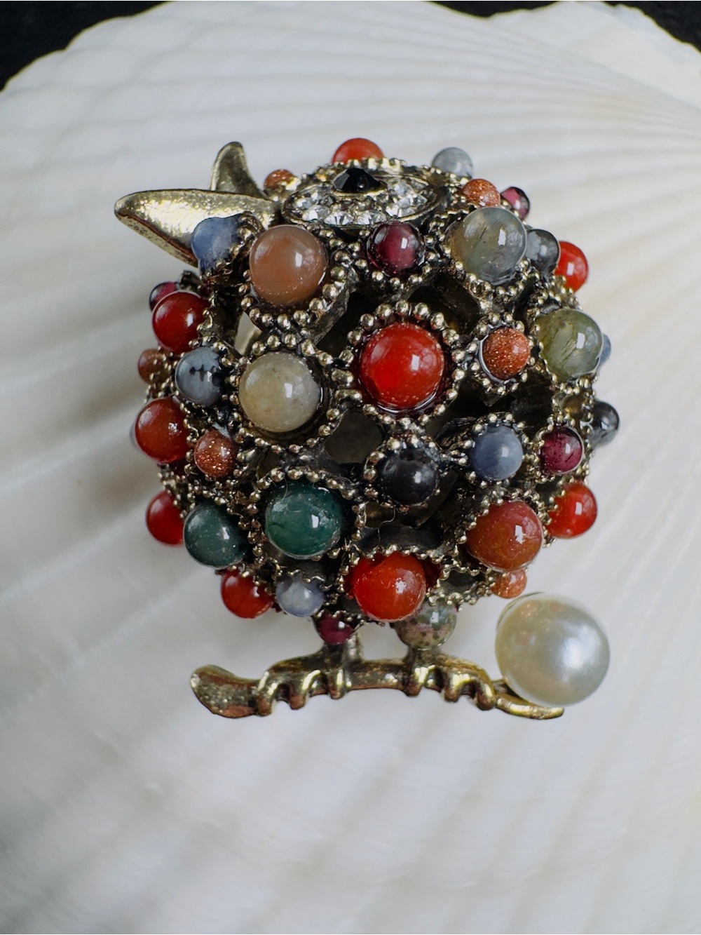 Multicolor Natural Stone Beads Bird Brooch — Women's Jewelry